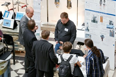 Industrie- und Buchausstellung/Exhibition of physical equipment and literature-1